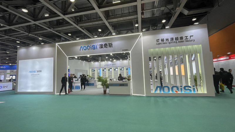 户外大型广告牌设计分辨率要求揭秘